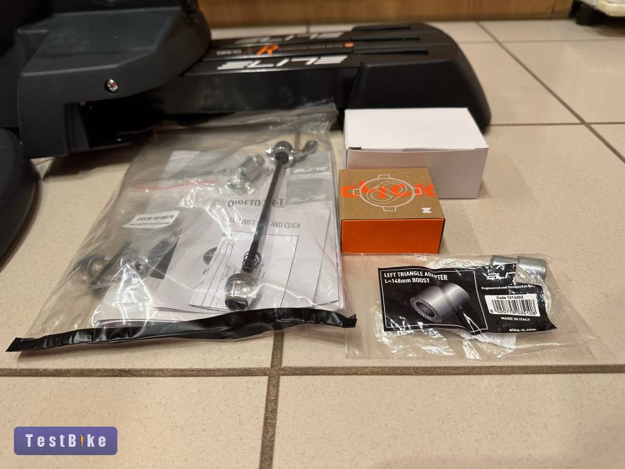 Elite Direto XR ZwiftCog+Click, Sterzo Smart, Training Mat