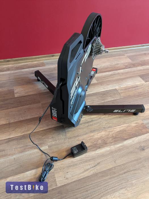 Elite Suito-T interaktív wattmérős edző görgő