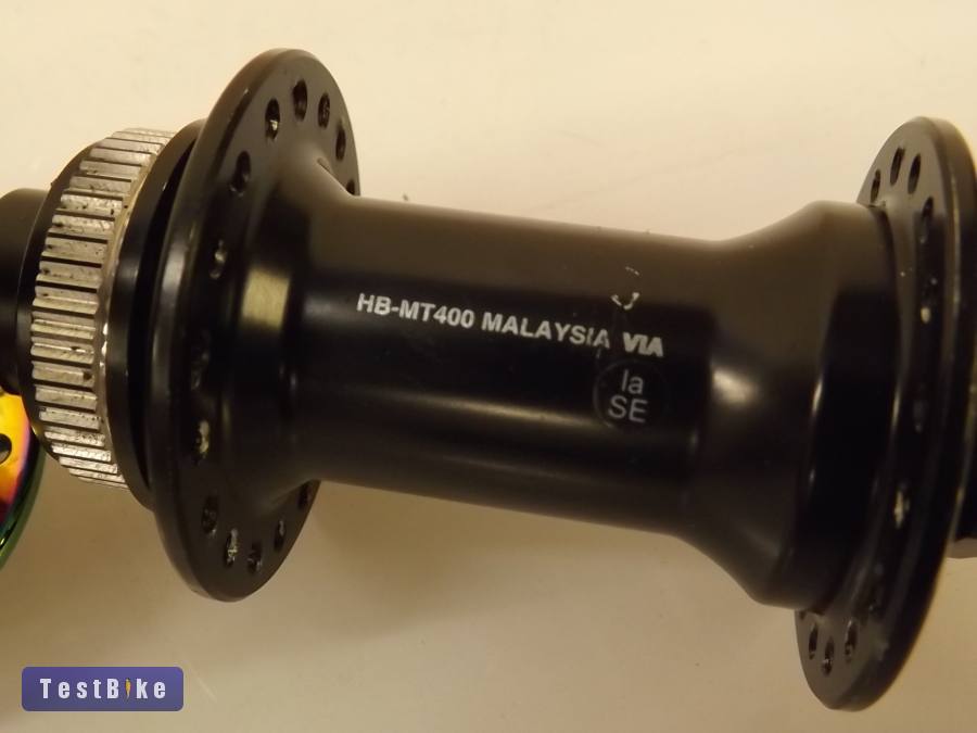 Első kerékagy, átütőtengelyes Bulls CL-811, Scimano HB-MT400