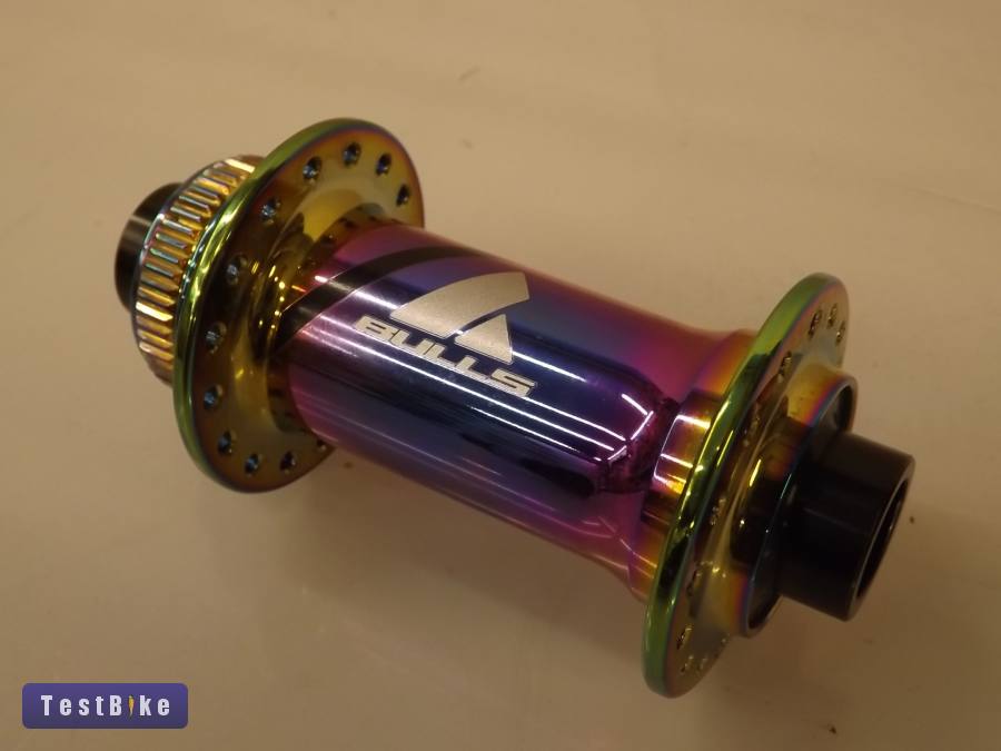 Első kerékagy, átütőtengelyes Bulls CL-811, Scimano HB-MT400