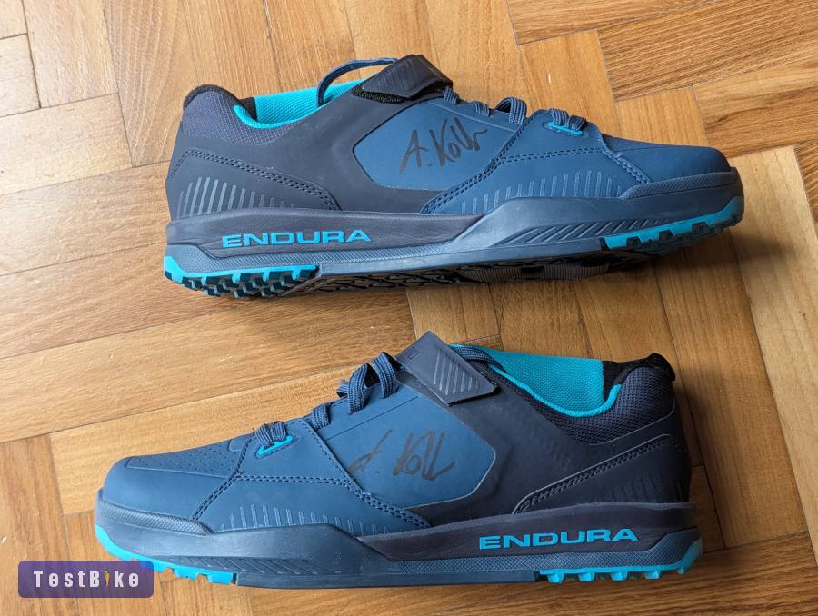 Endura MT500 Burner Clipless E9501_46_Andreas Kolb dedikált!