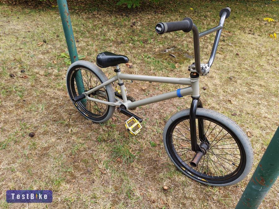 Épített Bmx 20"