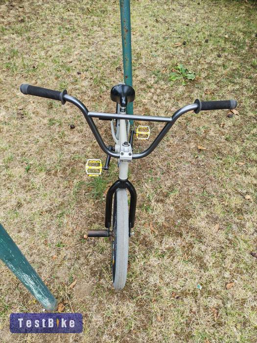 Épített Bmx 20"