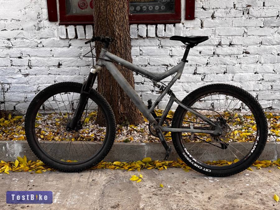 Épített MTB 26"