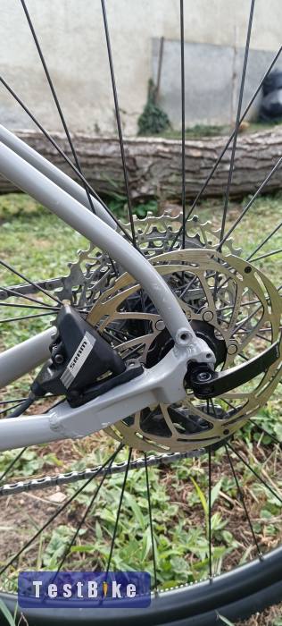 Épített SRAM Apex AXS Gravel Elektronikus váltással