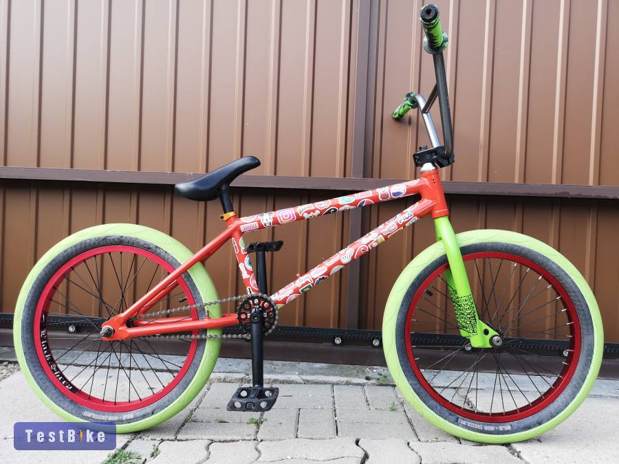 Épített street bmx 