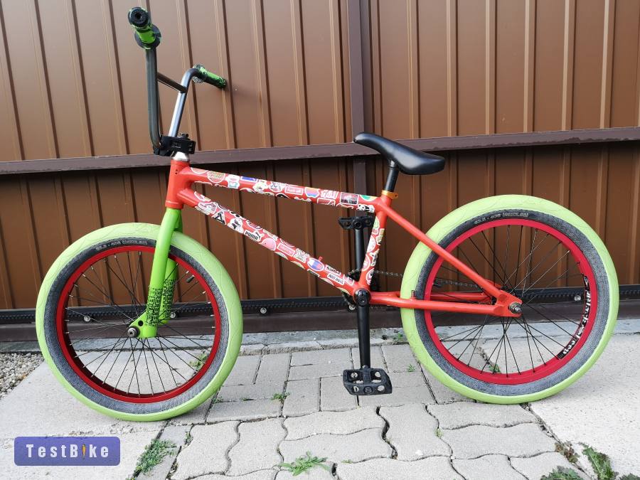 Épített street bmx 