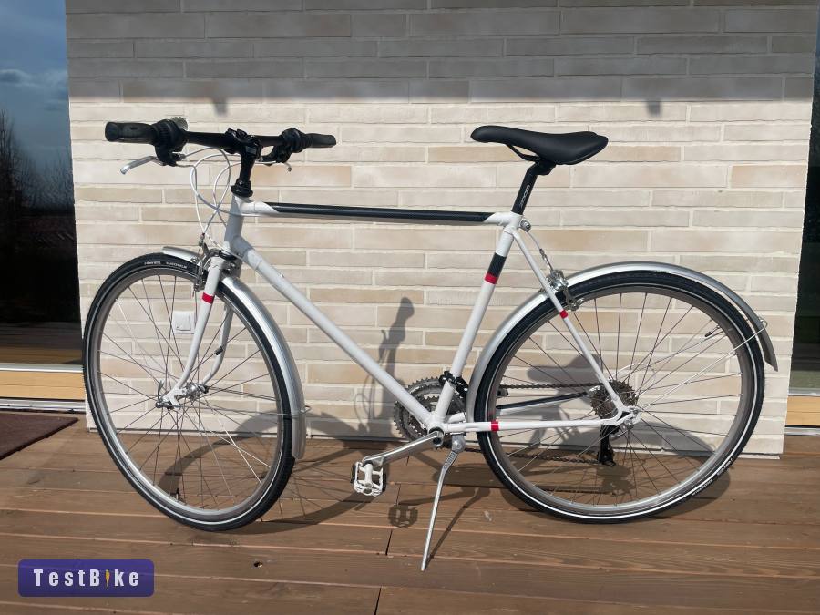 Épített városi kerékpár