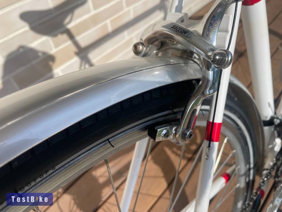 Épített városi kerékpár