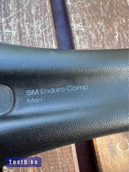 Ergon SM Enduro Comp nyereg