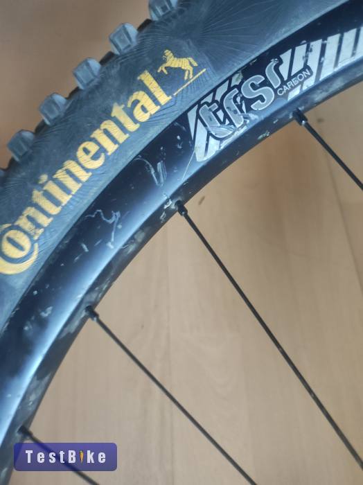 E*thirteen (e13) TRS Race Carbon 29" Boost kerékszett + 11XD Sor