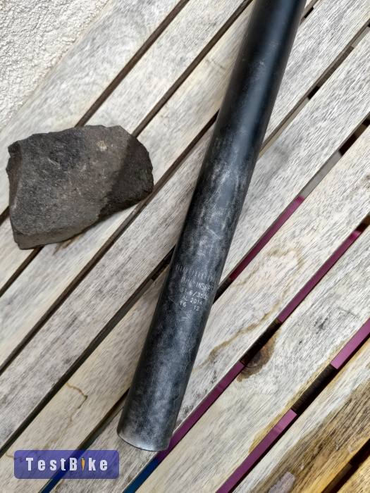 Fekete alu kerékpár nyeregcső 31,6 mm