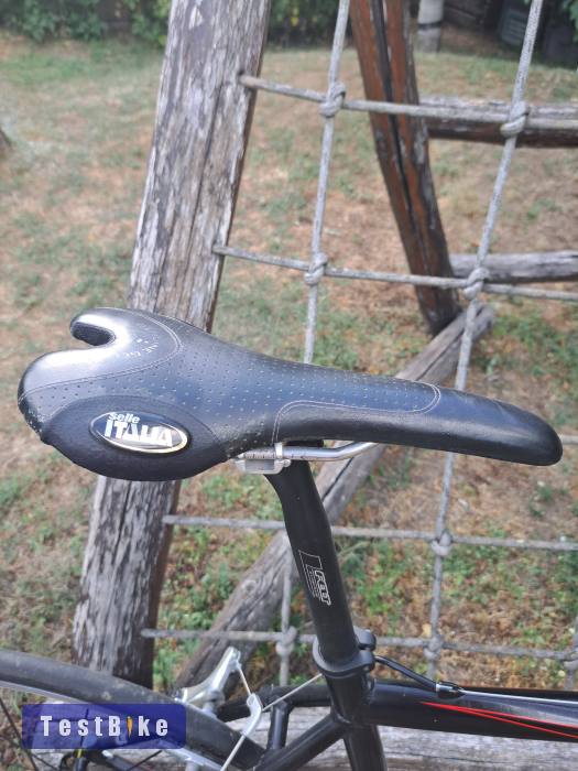 Felt f1x cyclocross kerékpár, mavic aksium kerekekkel