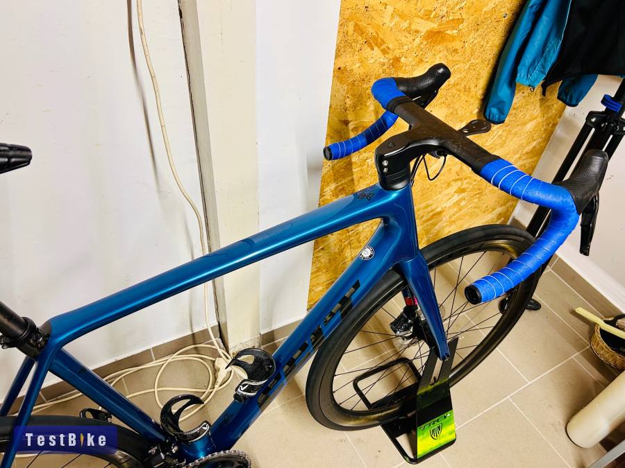 Felt FR Advanced Ultegra Di2 carbon disc