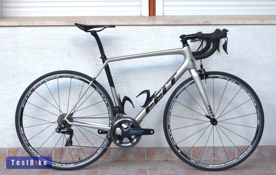 Karbon Felt FR1 Dura-Ace Di2 elektromos váltással!