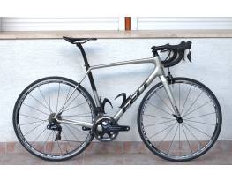 Karbon Felt FR1 Dura-Ace Di2 elektromos váltással!