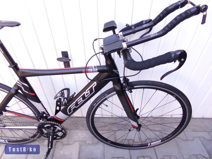 Felt TT időfutam kerékpár Alu/Carbon váz, 2x10 Shimano 105. 