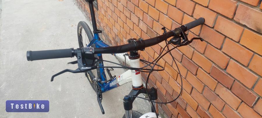 Felújitott Magellán Serpens 26