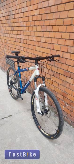 Felújitott Magellán Serpens 26