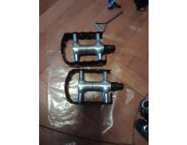 Fém taposó pedál pár