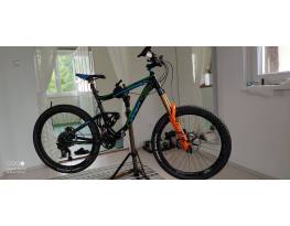 Fiery Viper L méret+ Fox Factory 38 stb 