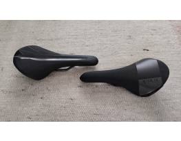 Fizik Aliante R5 & Syncros Racer országúti kerékpár 