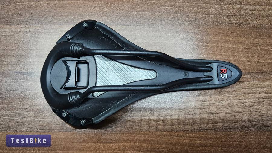 Fizik Aliante R5 S-alloy nyereg 