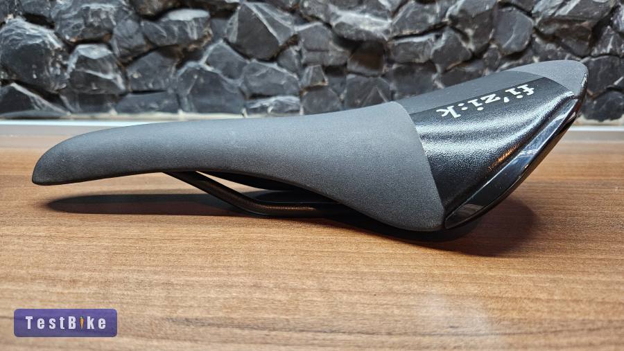 Fizik Aliante R5 S-alloy nyereg 