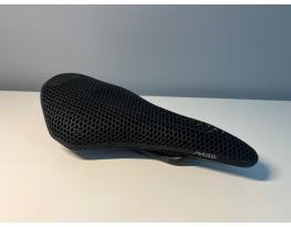Fizik Argo 3D carbon nyereg
