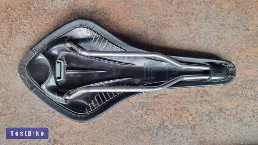 Fizik Arione 