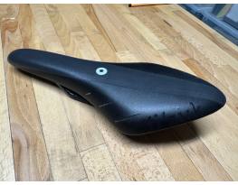 Fizik Arione R3 Carbon 167g nyereg