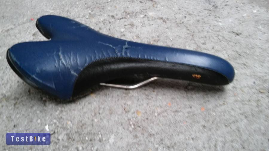 Fizik Pavé és Pavé CX nyereg eladó