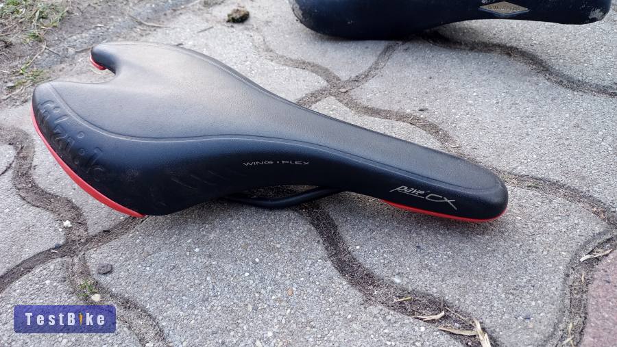 Fizik Pavé és Pavé CX nyereg eladó