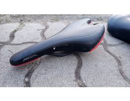 Fizik Pavé és Pavé CX nyereg eladó