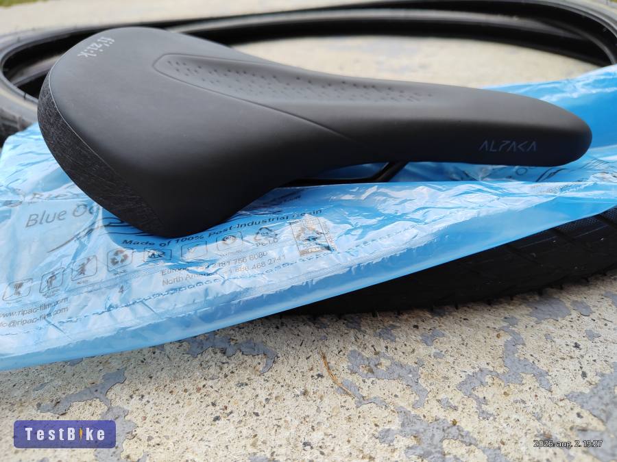 Fizik Terra Alpaca X5 MTB nyereg (145 mm) – Újszerű, karcmen