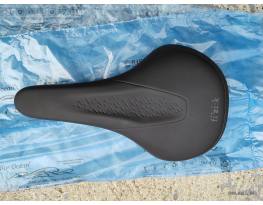 Fizik Terra Alpaca X5 MTB nyereg (145 mm) – Újszerű, karcmen