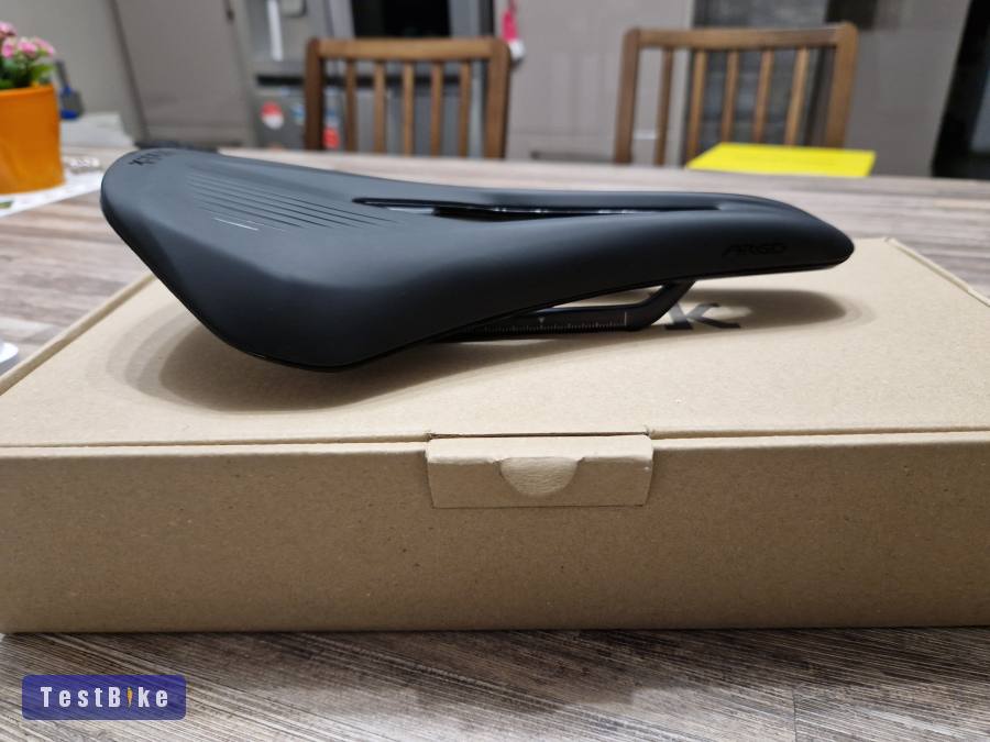 Fizik Vento Argo R1 140mm