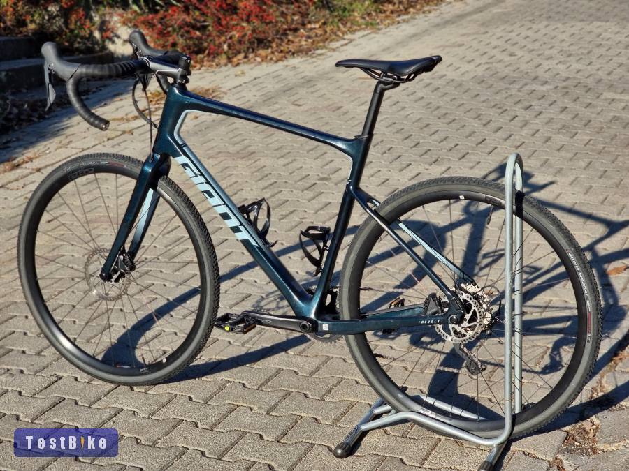 F.Kat. Karbon Giant Revolt gravel Shimano GRX 800 1*11 Hydro