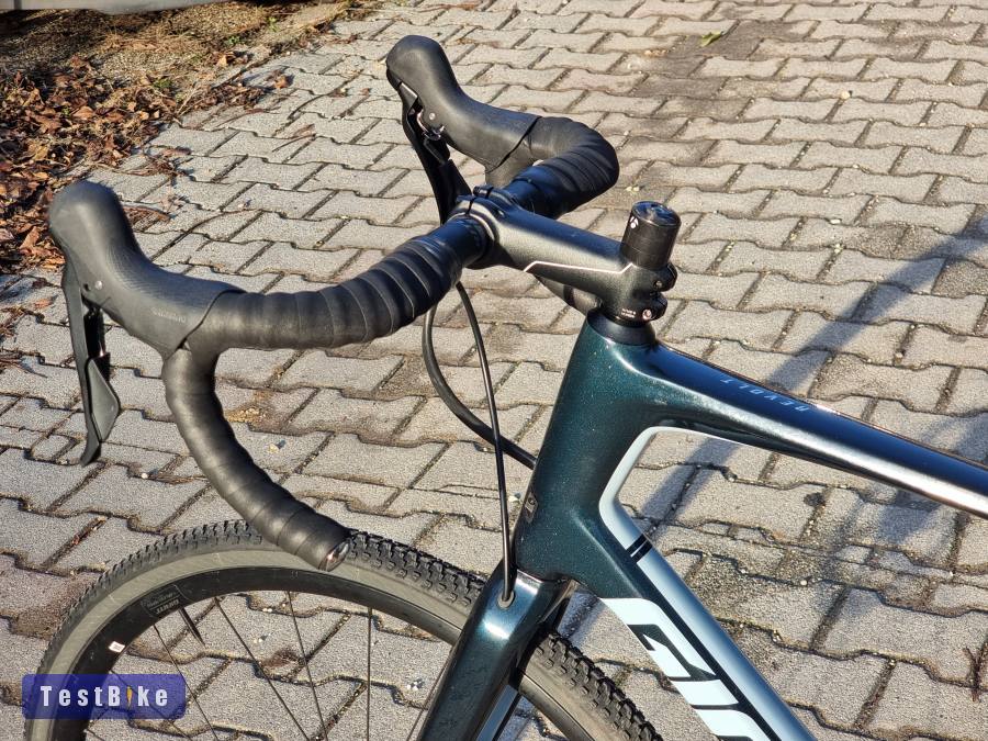 F.Kat. Karbon Giant Revolt gravel Shimano GRX 800 1*11 Hydro