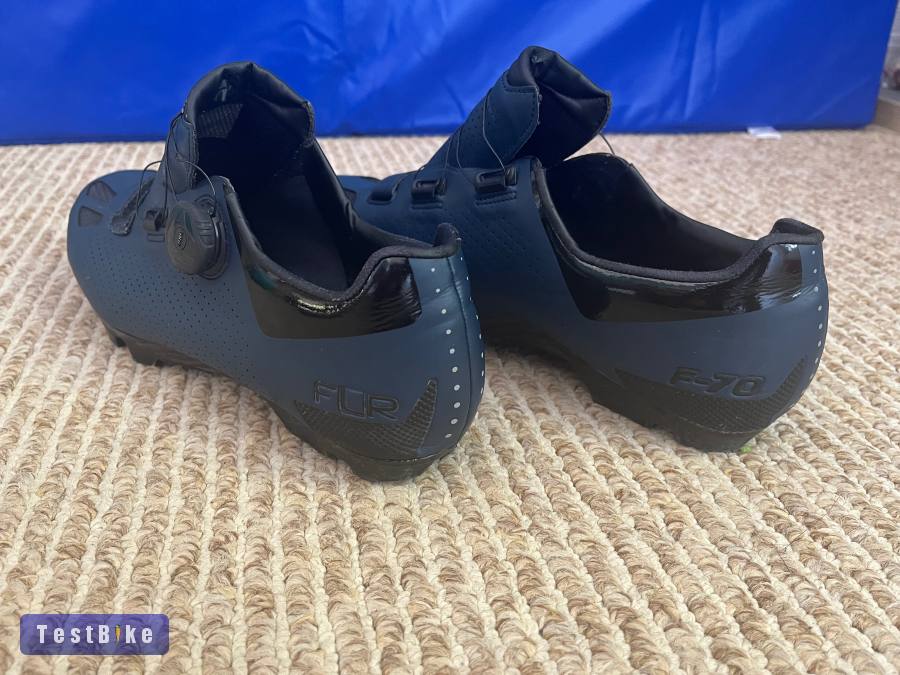 FLR F-70 MTB XC/gravel 44-es cipő szép állapotban