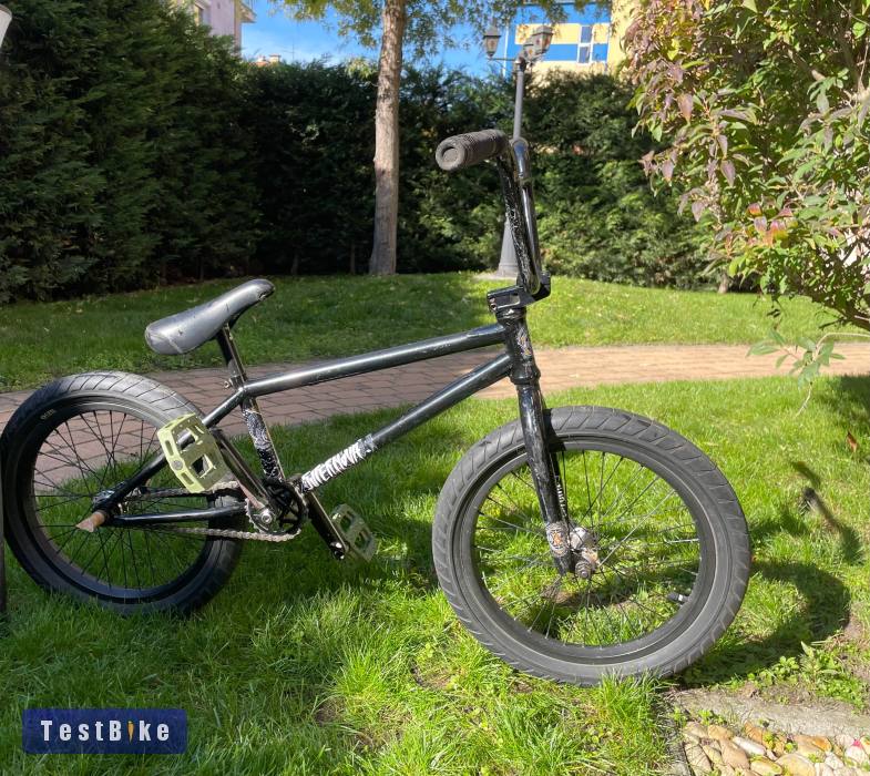 FlyBikes SuperNova 18”