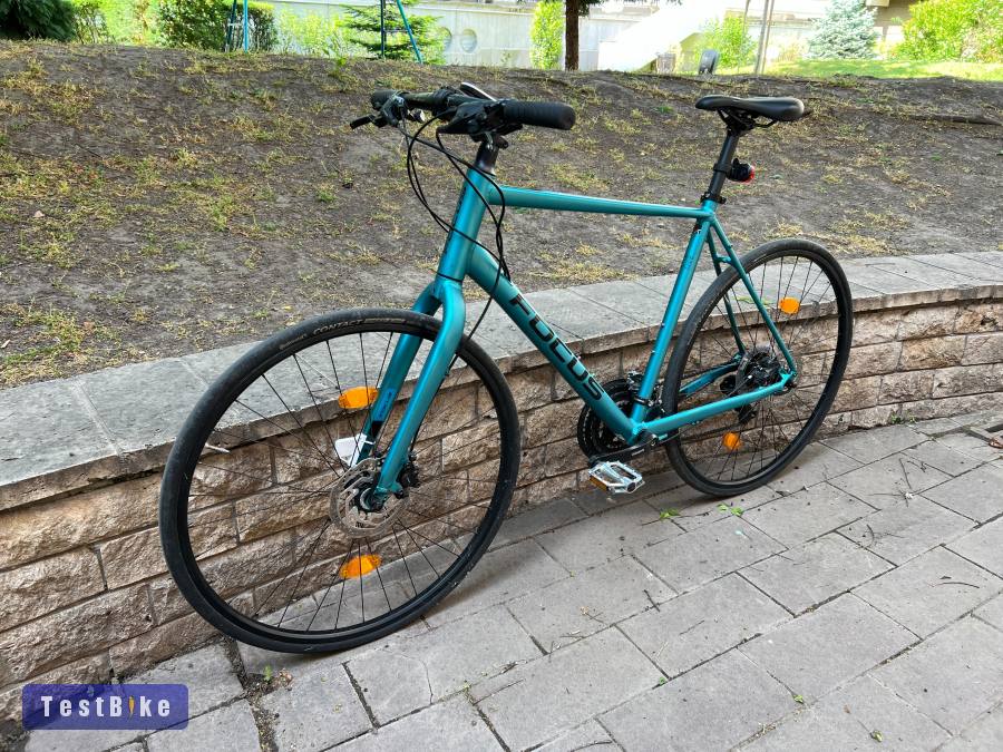 Focus Arriba fitness kerékpár hidraulikus fékekkel- L