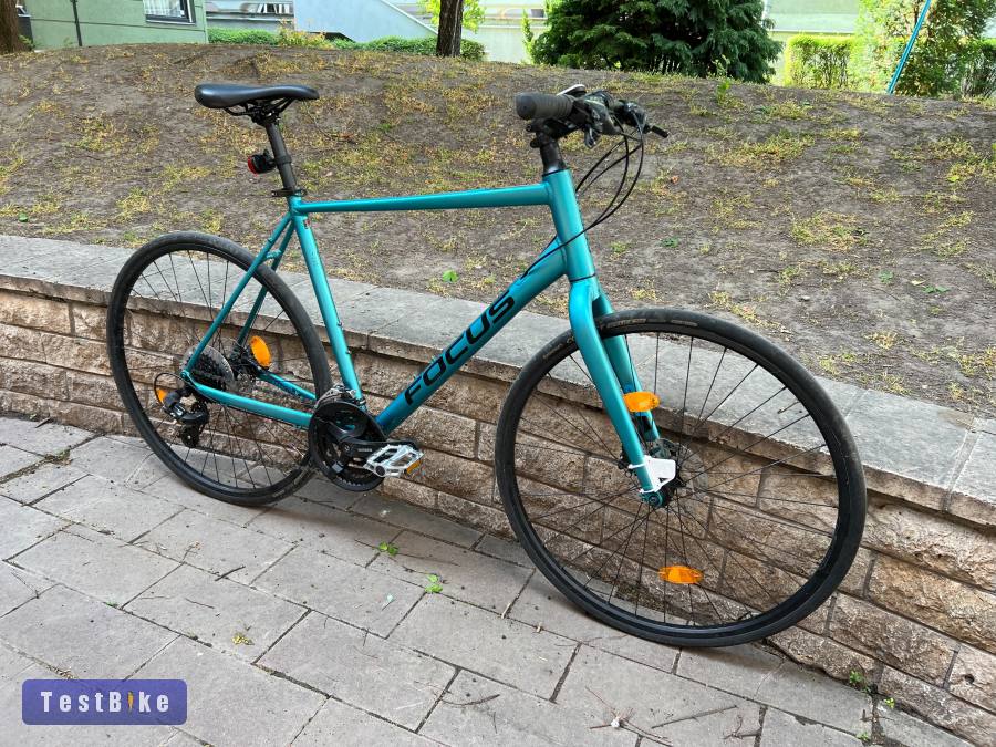 Focus Arriba fitness kerékpár hidraulikus fékekkel- L