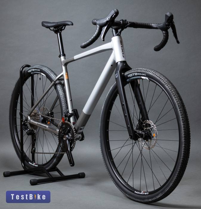 Focus Atlas 6.7 (M) új gravel kerékpár