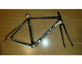 Focus Cayo Evo UD carbon UCI vázszett
