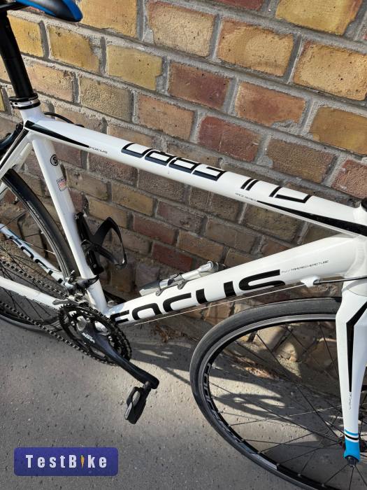 Focus Culebro országúti kerékpár 52 cm (157–168 cm)