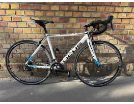 Focus Culebro országúti kerékpár 52 cm (157–168 cm)