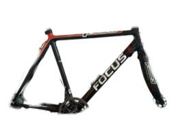 Focus Izalco karbon országúti vázszett. Szép, újszerű! L-es 