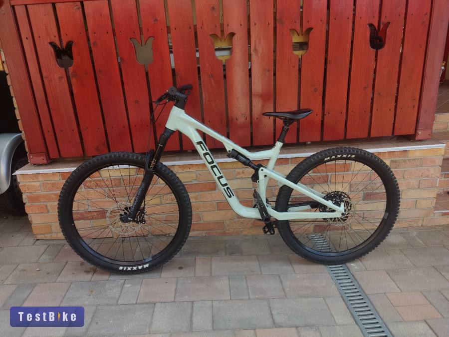 Focus Jam 6.8 enduro kerékpár