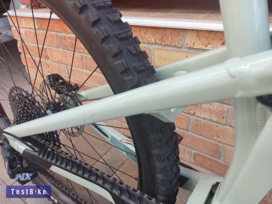 Focus Jam 6.8 enduro kerékpár